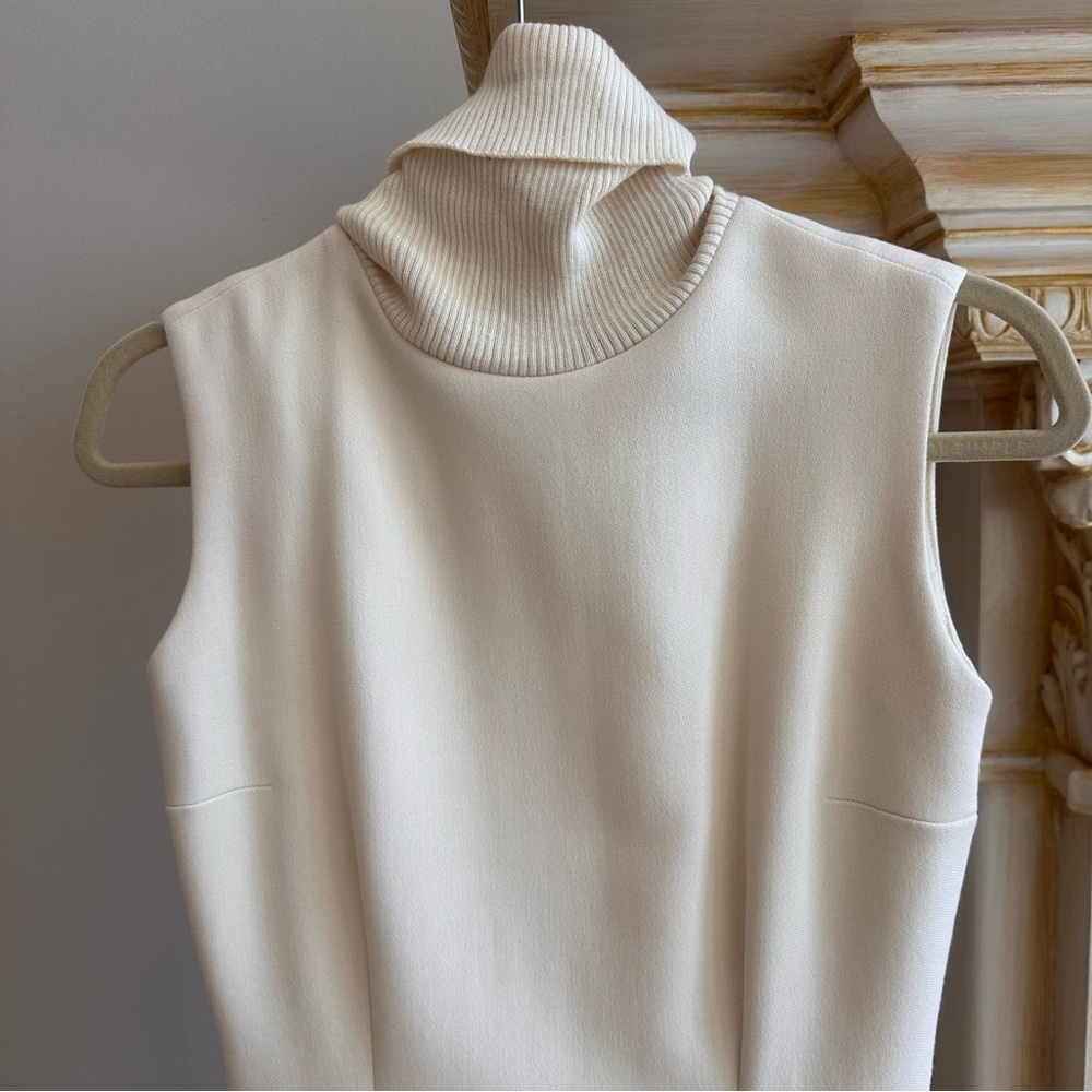 Moda International - Picture 7 of 14